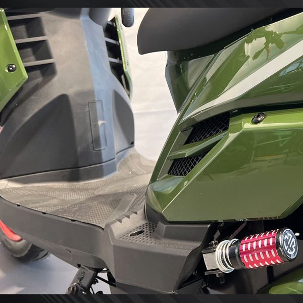 Roywell 2000W 72V Electric Motorcycle - Image 5